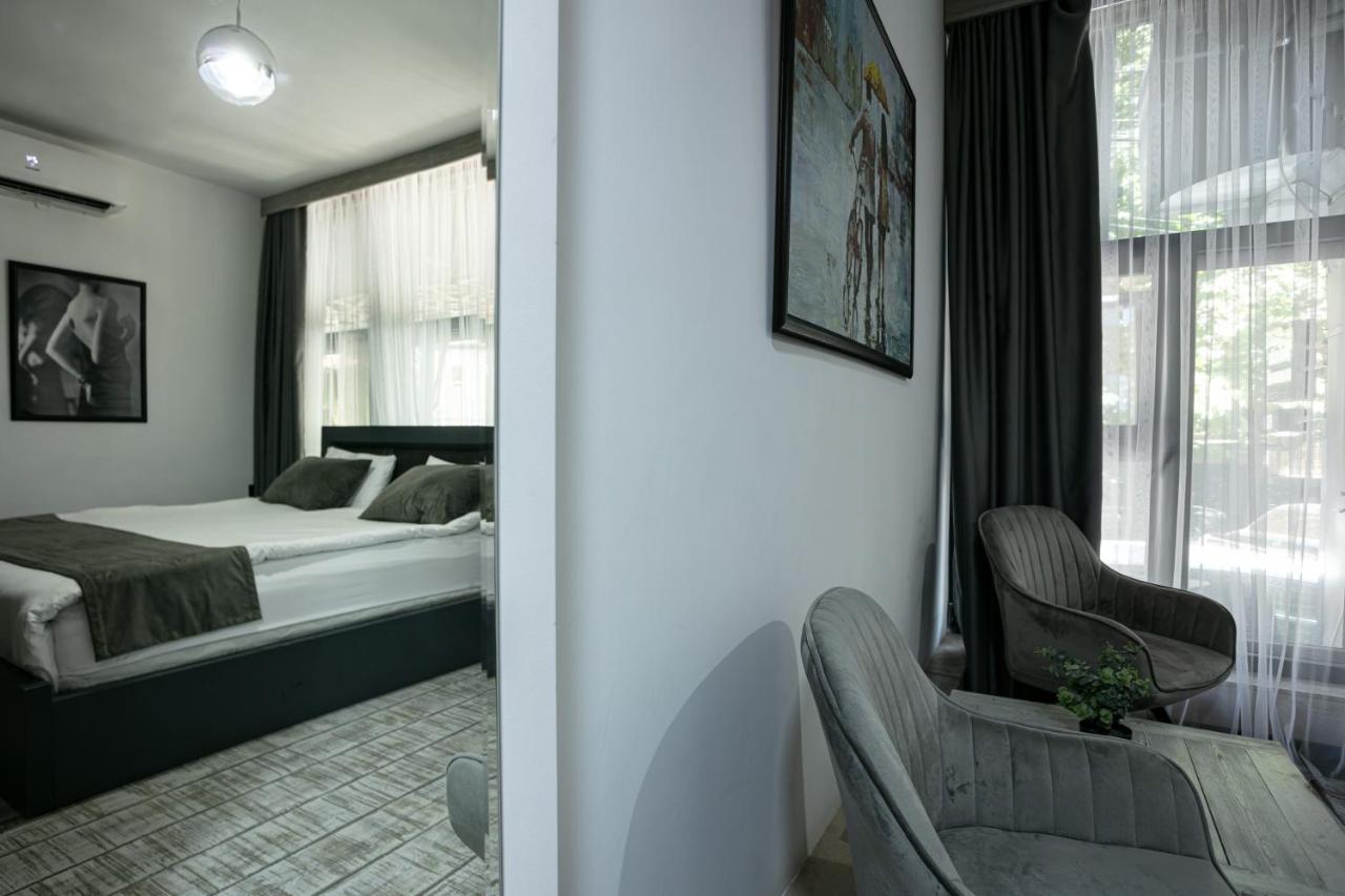 Monk House Otel Erivan Dış mekan fotoğraf