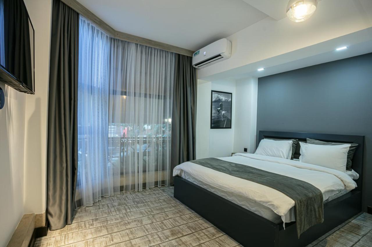 Monk House Otel Erivan Dış mekan fotoğraf