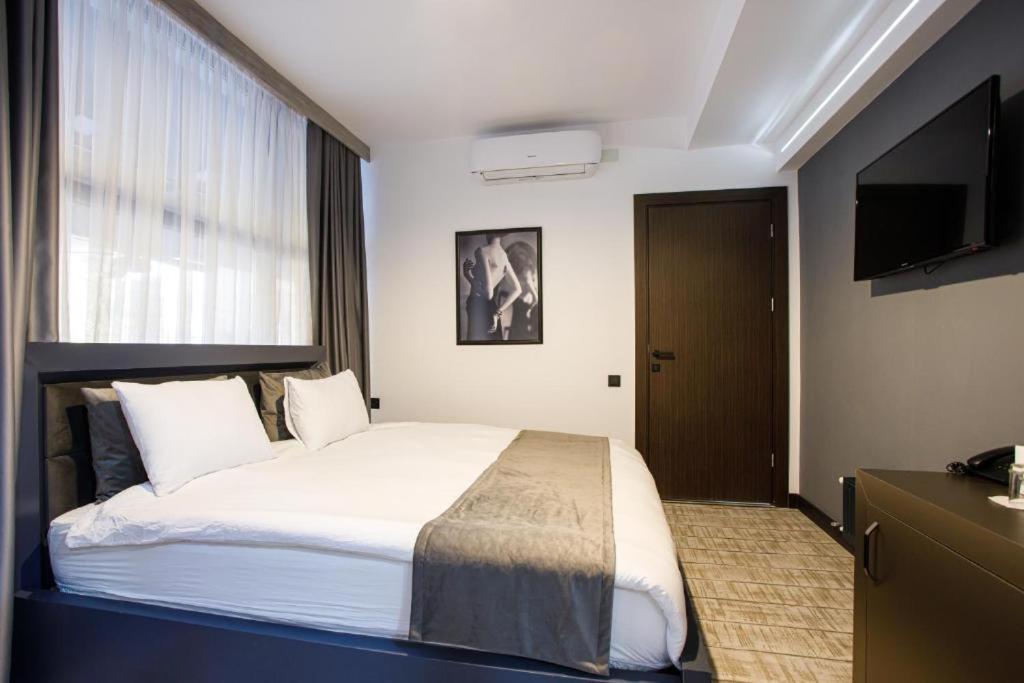Monk House Otel Erivan Dış mekan fotoğraf
